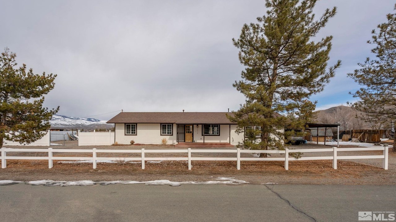 1212 Esther Way