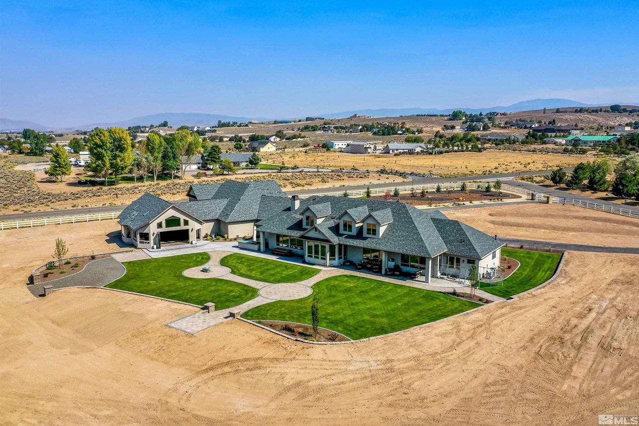 1350 View Pointe